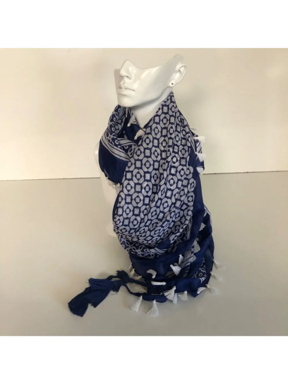 Blue White Geometric Pattern Tassel Scarf Wrap Square 39x41in